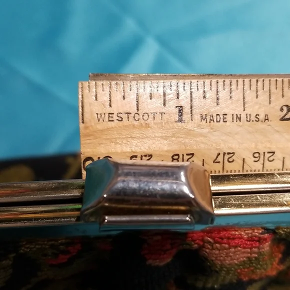 Vintage JR tapestry purse - Picture 10 of 12